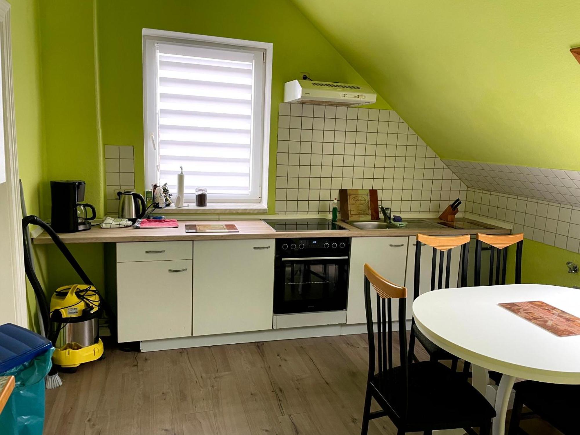 Modernes Apartment Mit 2 Schlafzimmern Und Privatparkplatz Nahe Innenstadt Neumünster Zewnętrze zdjęcie