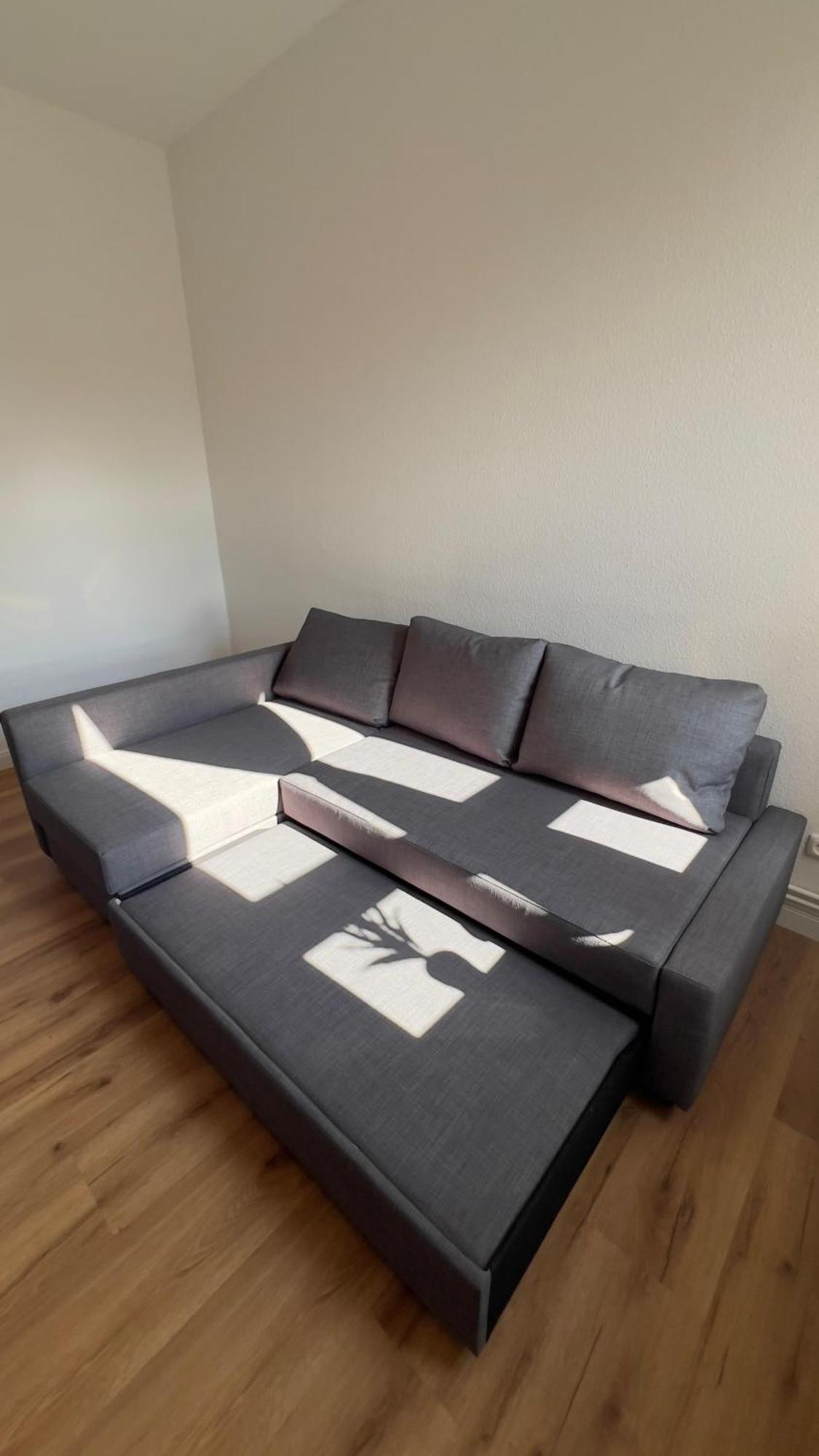 Modernes Apartment Mit 2 Schlafzimmern Und Privatparkplatz Nahe Innenstadt Neumünster Zewnętrze zdjęcie
